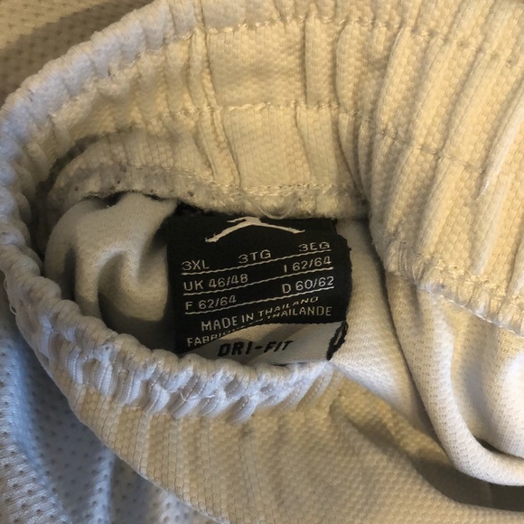 Jordan Shorts 3XL - Picture 4 of 4